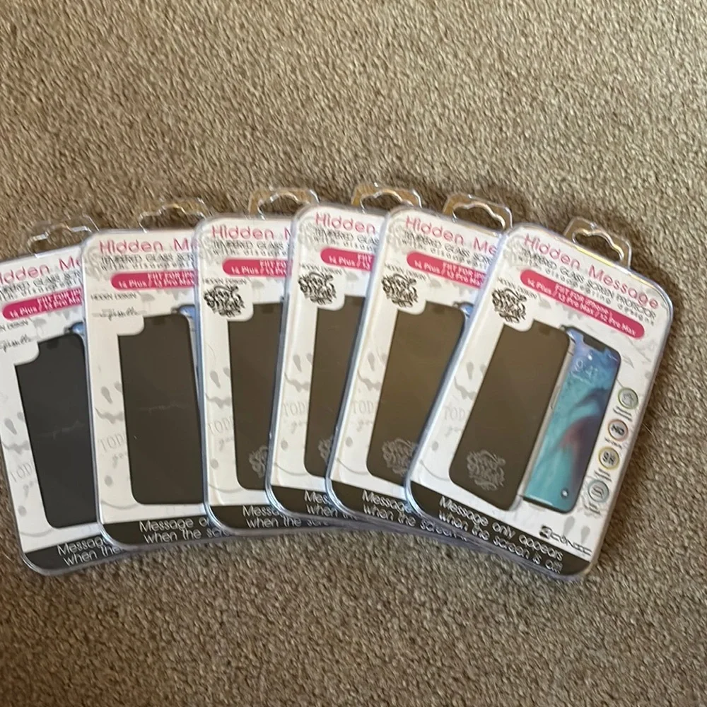 6 Screen Protectors for iPhone with hidden messages